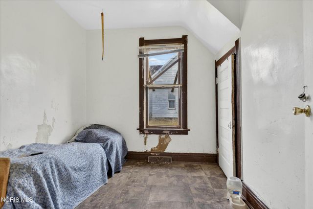 1106 Page Street, Toledo, OH 43608