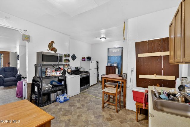 1106 Page Street, Toledo, OH 43608