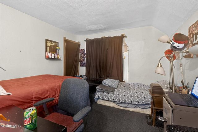 1106 Page Street, Toledo, OH 43608