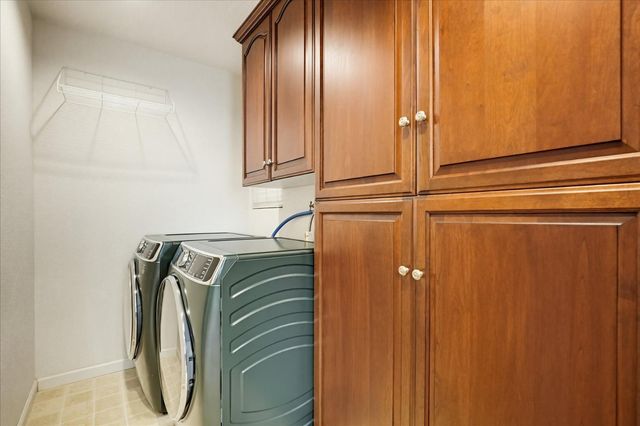 16005 Langley Pl, Grass Valley, CA 95949