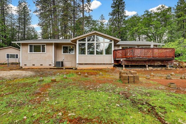 16005 Langley Pl, Grass Valley, CA 95949
