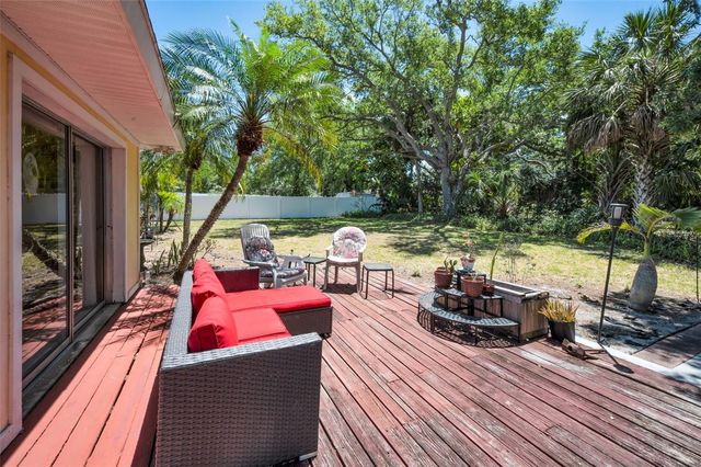 14806 WILDWOOD DRIVE, Largo, FL 33774