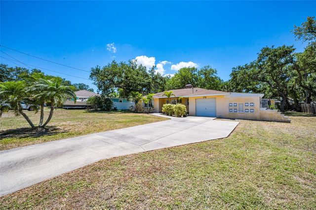 14806 WILDWOOD DRIVE, Largo, FL 33774