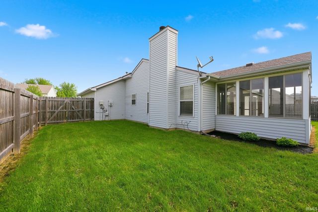 1718 Monet Cove, Fort Wayne, IN 46845