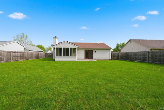 1718 Monet Cove, Fort Wayne, IN 46845