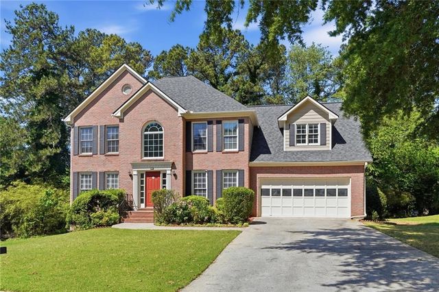 505 Saint Marks Drive SW, Lilburn, GA 30047