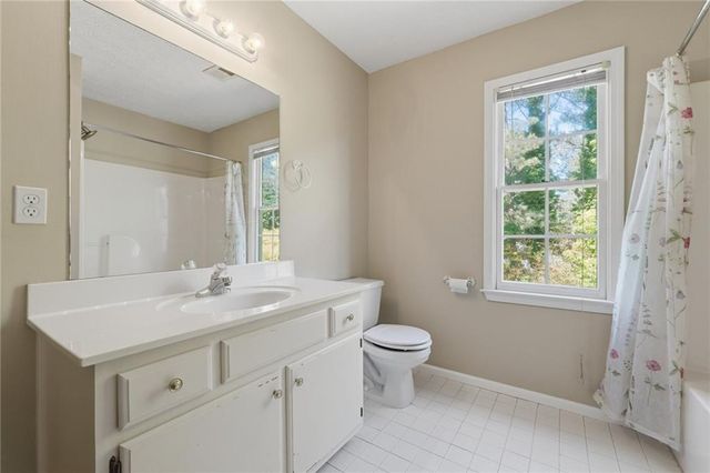 505 Saint Marks Drive SW, Lilburn, GA 30047