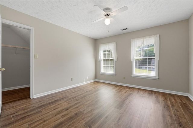 505 Saint Marks Drive SW, Lilburn, GA 30047