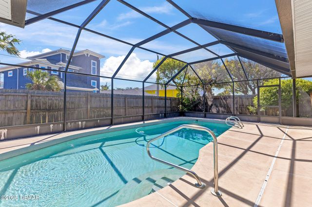 36 Sand Dollar Drive, Ormond Beach, FL 32176