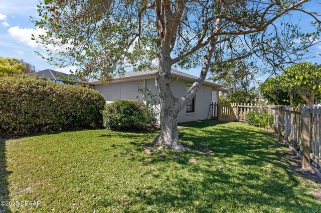 36 Sand Dollar Drive, Ormond Beach, FL 32176