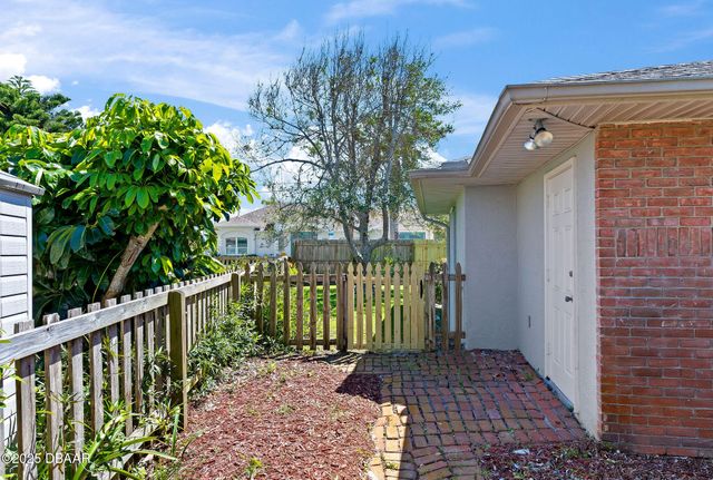 36 Sand Dollar Drive, Ormond Beach, FL 32176