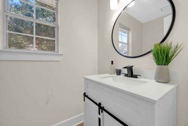 5185 Santos W Drive, Mobile, AL 36619