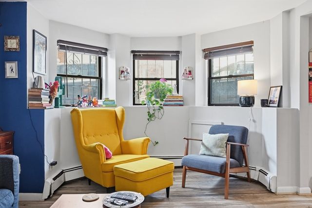 26 Commonwealth Ter 1, Boston, MA 02135