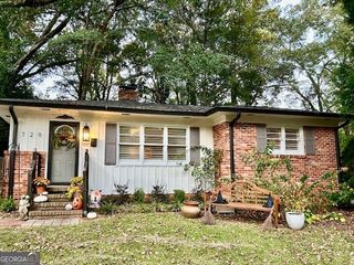 729 SPRINGER Drive, Griffin, GA 30224