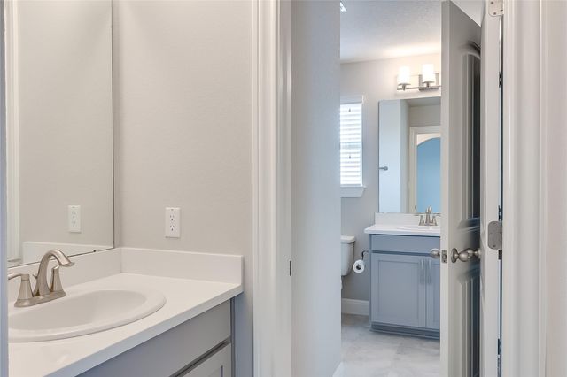 5520 La Canada WAY, Bee Cave, TX 78738