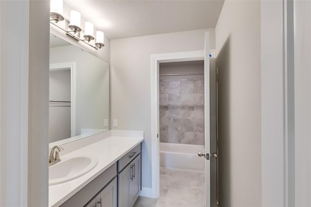 5520 La Canada WAY, Bee Cave, TX 78738