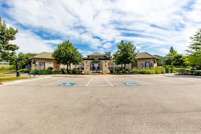 5520 La Canada WAY, Bee Cave, TX 78738