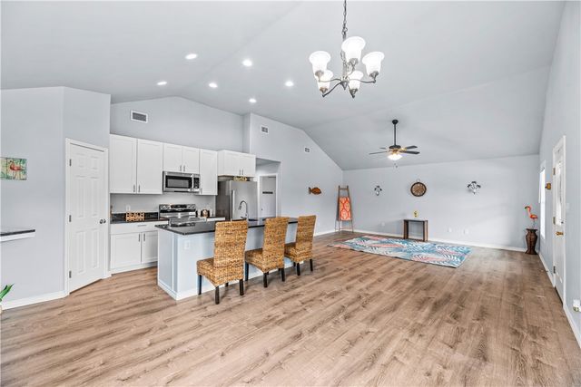 2111 Lone Star, Rockport, TX 78382