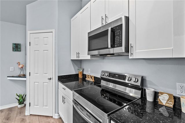 2111 Lone Star, Rockport, TX 78382