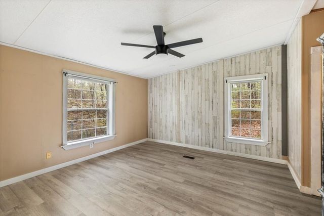 84 Forest Rd, Salisbury, MA 01952