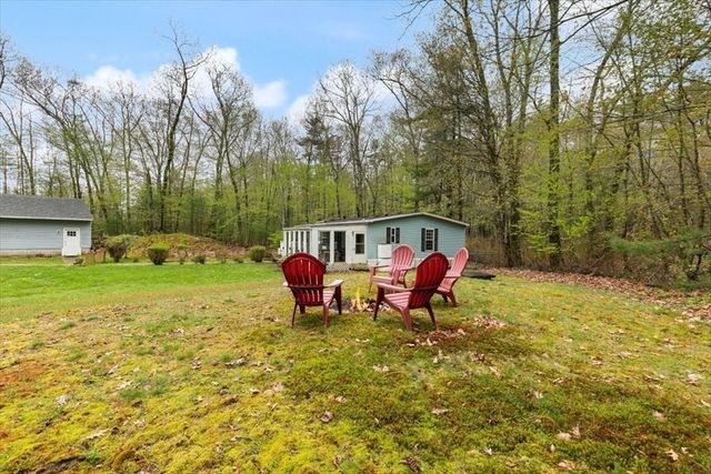 84 Forest Rd, Salisbury, MA 01952