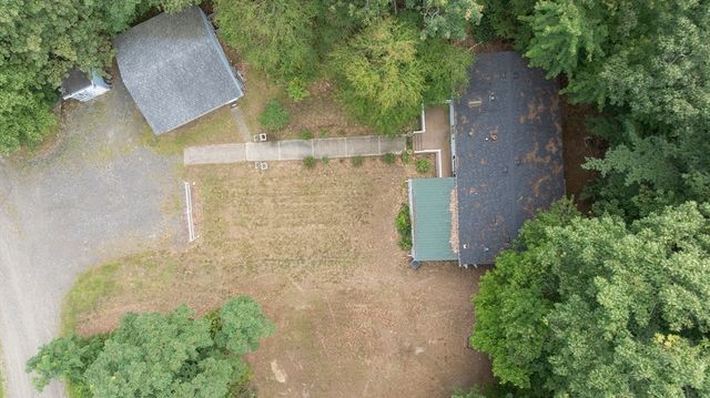 84 Forest Rd, Salisbury, MA 01952