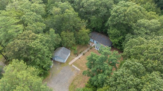 84 Forest Rd, Salisbury, MA 01952