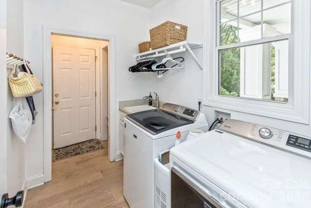634 Vista Falls Road, Mills River, NC 28759