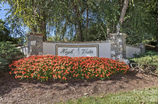 634 Vista Falls Road, Mills River, NC 28759