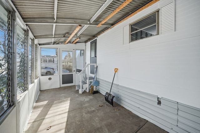 404 Southwick Rd 34A, Westfield, MA 01085