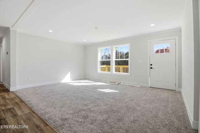 370 Tanasi Drive, Newport, TN 37821