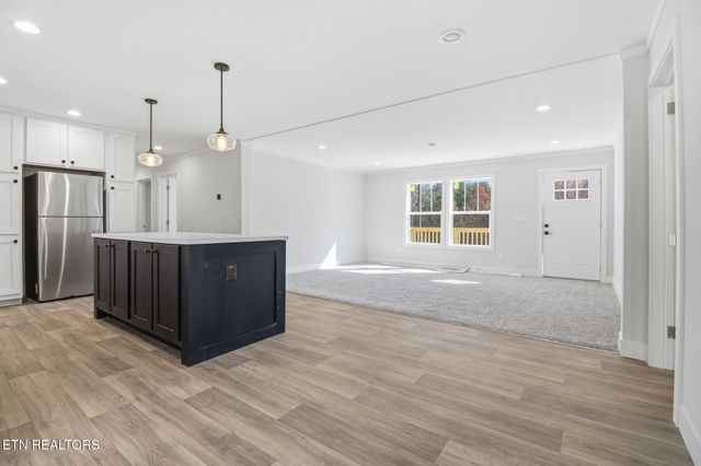 370 Tanasi Drive, Newport, TN 37821