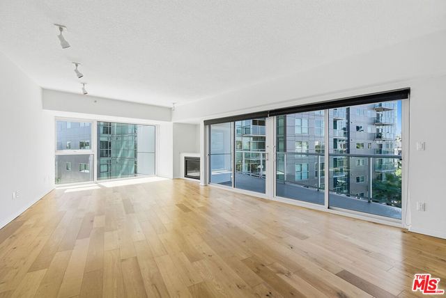 13600 Marina Pointe Drive 602, Marina Del Rey, CA 90292