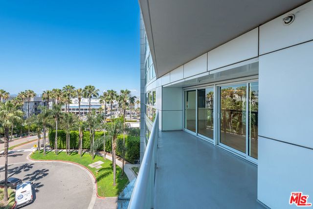 13600 Marina Pointe Drive 602, Marina Del Rey, CA 90292