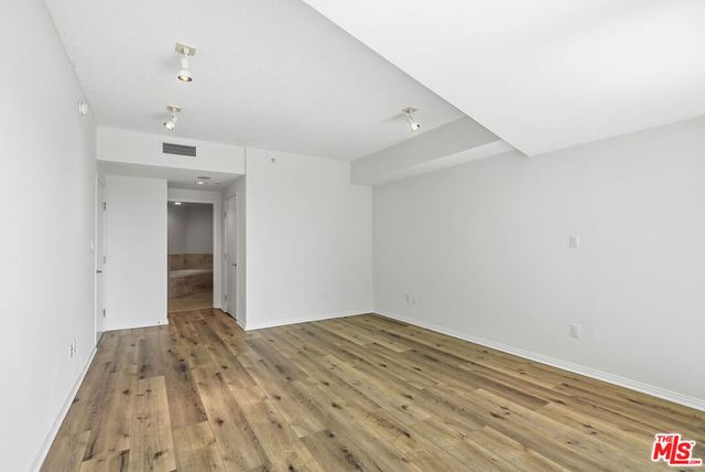 13600 Marina Pointe Drive 602, Marina Del Rey, CA 90292