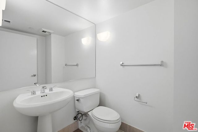 13600 Marina Pointe Drive 602, Marina Del Rey, CA 90292