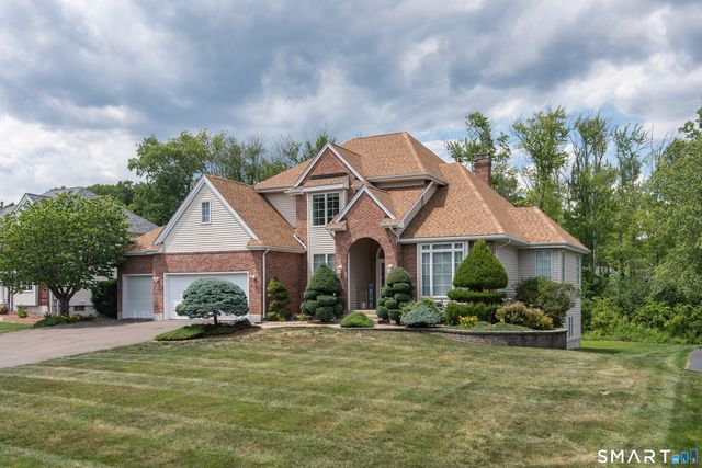 21 Westmont Road, Wethersfield, CT 06109