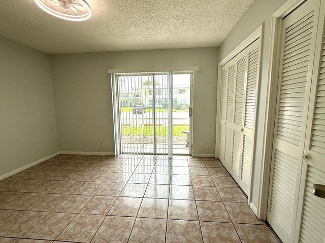 54 Salisbury C 54, West Palm Beach, FL 33417