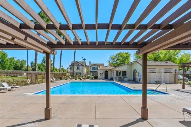 814 Pyramid Court, Corona, CA 92880