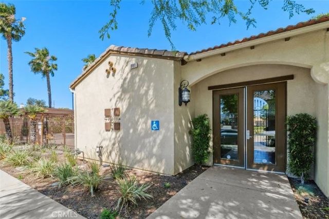 814 Pyramid Court, Corona, CA 92880