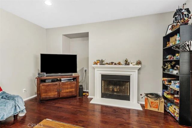 814 Pyramid Court, Corona, CA 92880