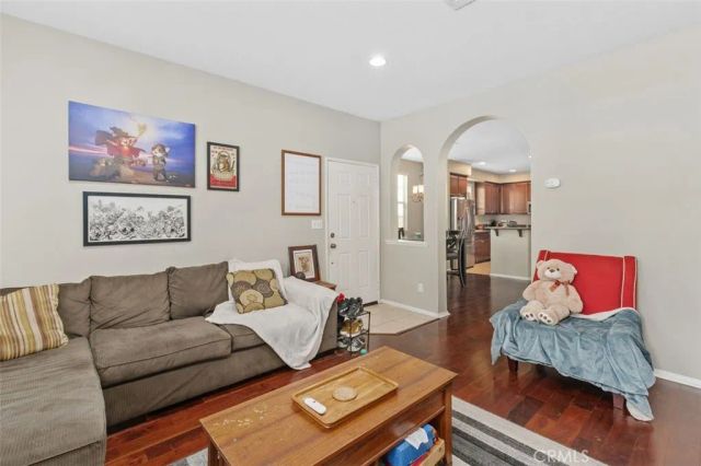 814 Pyramid Court, Corona, CA 92880