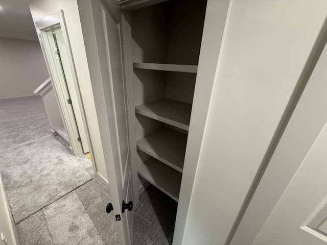 5162 N Toben Dr, Bel Aire, KS 67226