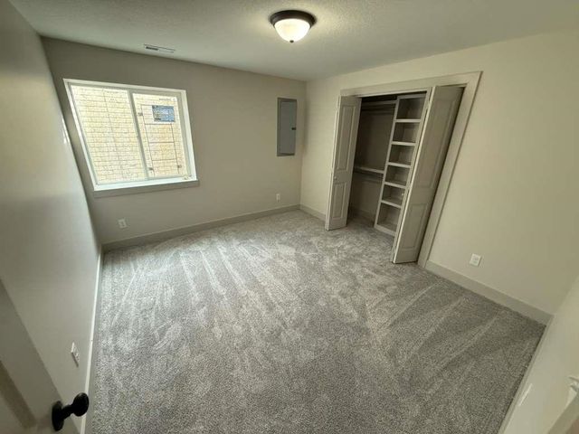 5162 N Toben Dr, Bel Aire, KS 67226