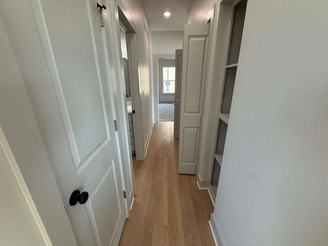 5162 N Toben Dr, Bel Aire, KS 67226