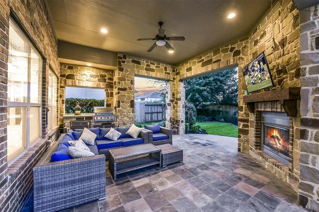 13902 Cole Point Drive, Humble, TX 77396
