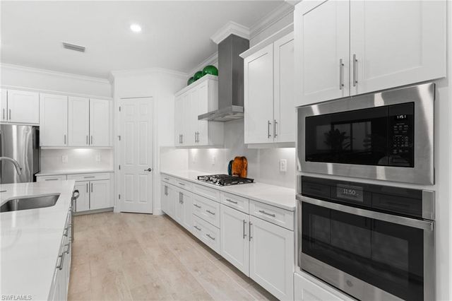 14619 Blue Bay CIR, Fort Myers, FL 33913