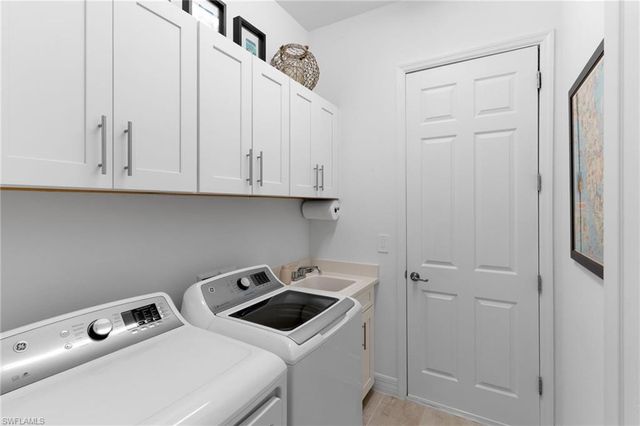 14619 Blue Bay CIR, Fort Myers, FL 33913