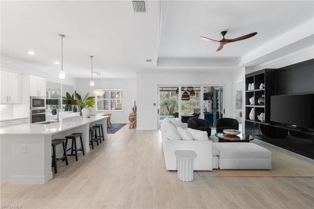 14619 Blue Bay CIR, Fort Myers, FL 33913