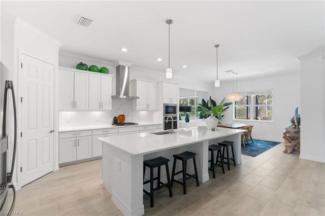 14619 Blue Bay CIR, Fort Myers, FL 33913